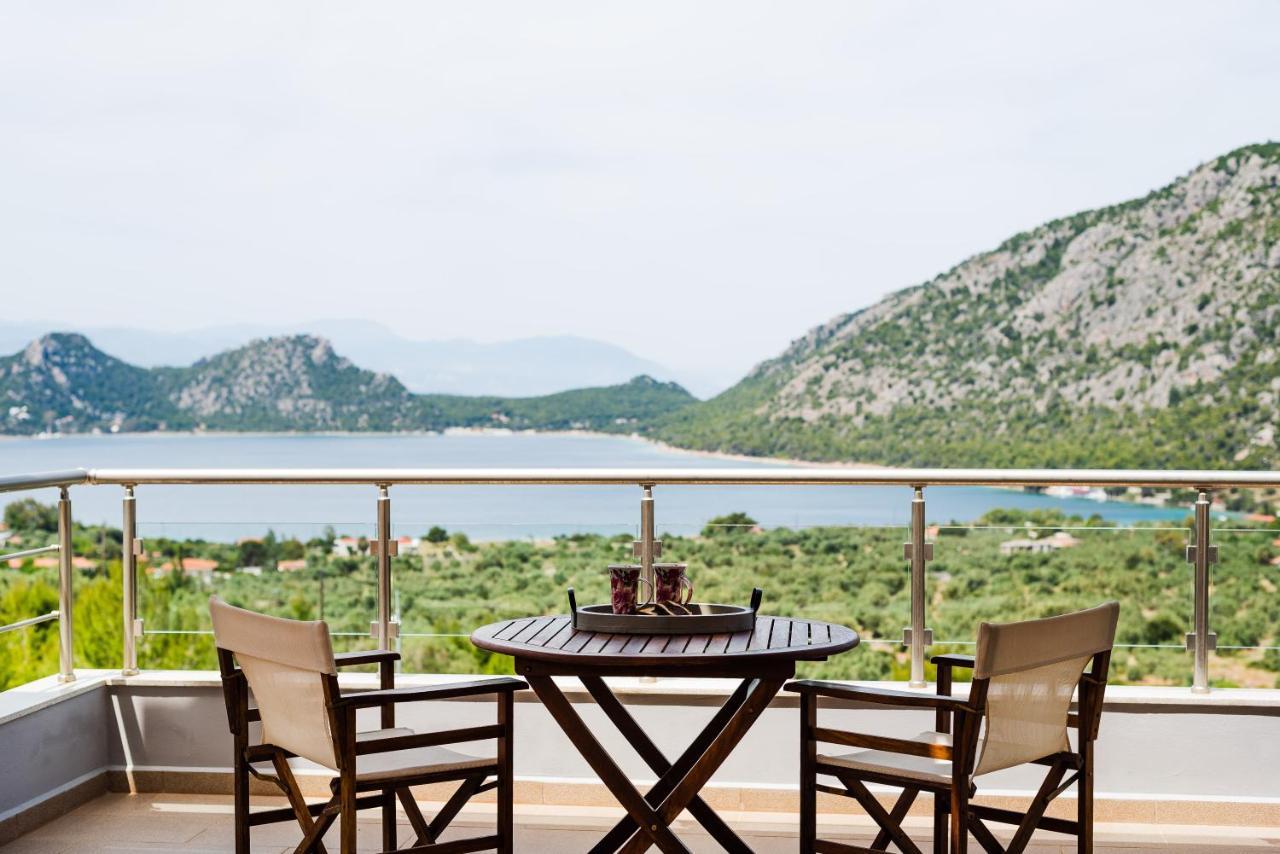 Villa Armonia بحيرة فولياغميني المظهر الخارجي الصورة